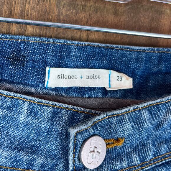 Anthropologie Silent + Noise Womens Jeans Blue Denim Capri Whiskered 29 - Picture 4 of 11